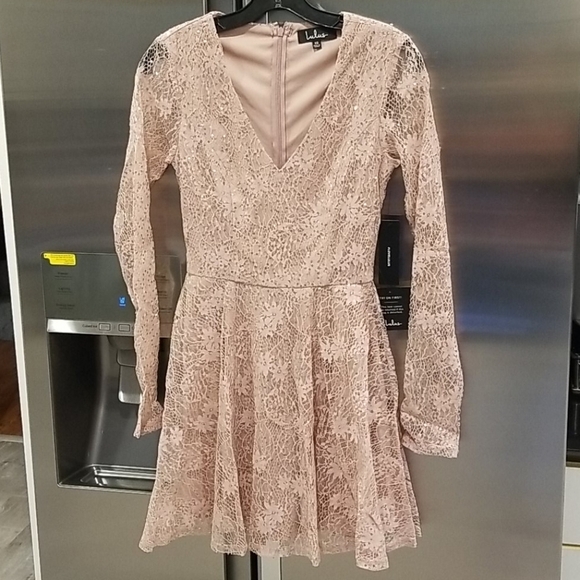💕LULU'S💕 Sweetly Admired Mauve Sequin Lace Dress - Picture 7 of 12